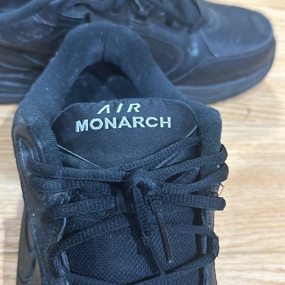 Air Monarch Nike shoes 11.5 - Picture 8 of 11